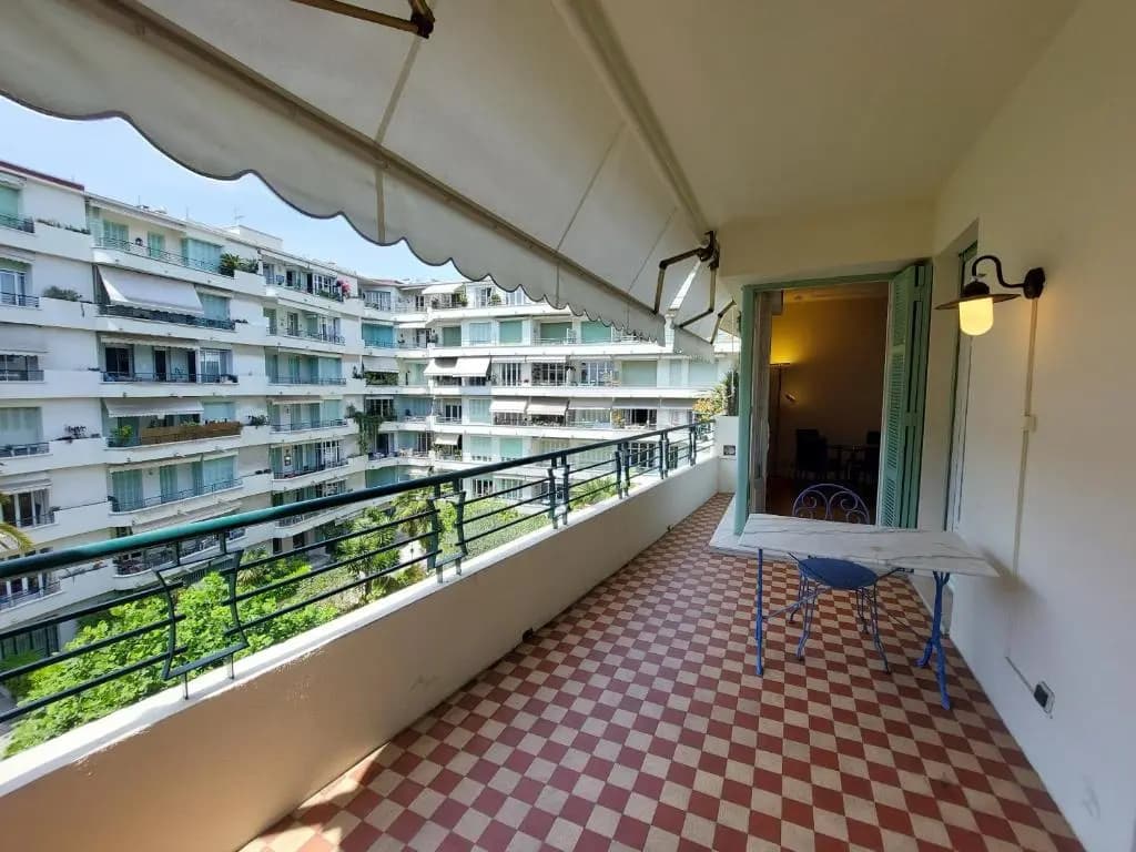 BH - CAPITOL - Central 2 Bedrooms 5 Peoples - photo 13