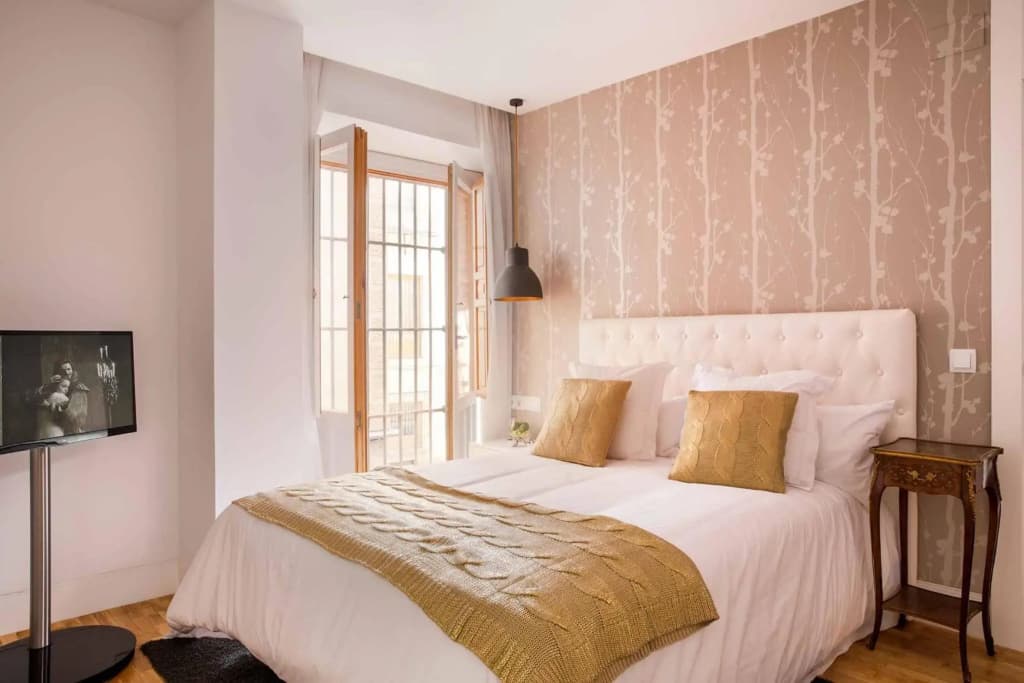 Palacio Conde de Miranda Apartment - photo 5