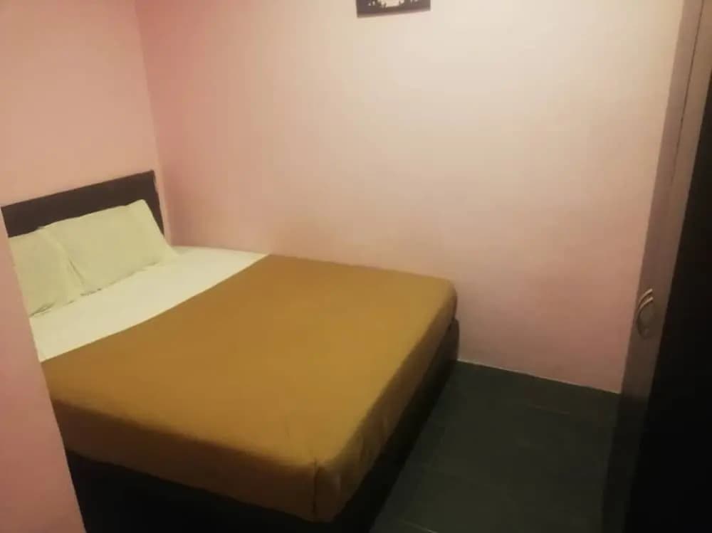 OYO 90062 I Hotel - photo 2