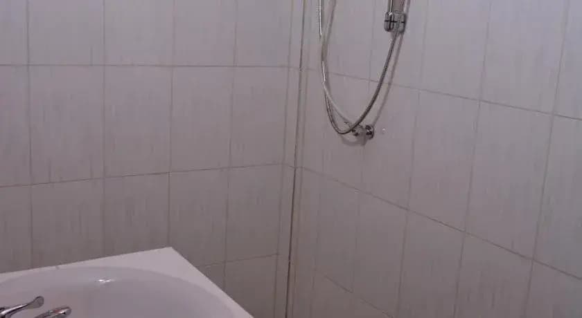 The Corner Inn 2 - photo 11