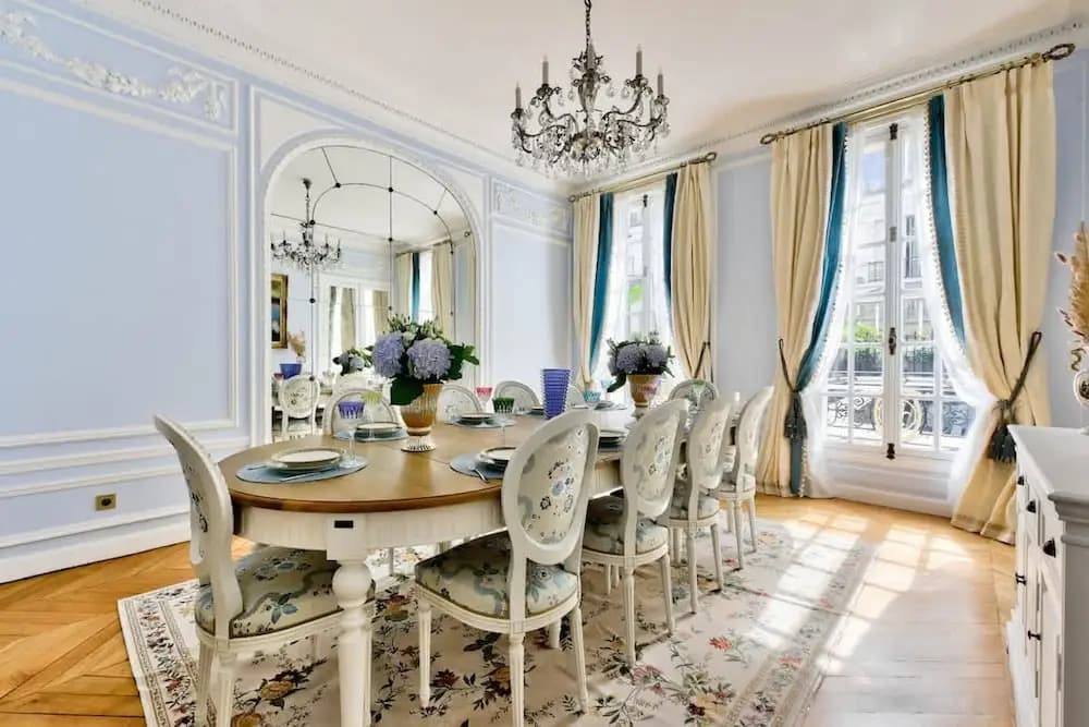 Noble Luxury Residence in the Heart of Paris - photo 24