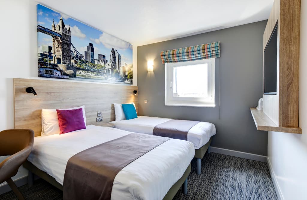 Ibis Styles London Excel Hotel - photo 3