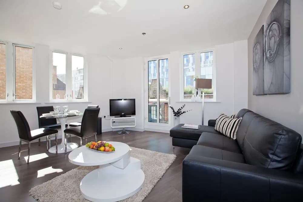 One Whites Row - photo 6