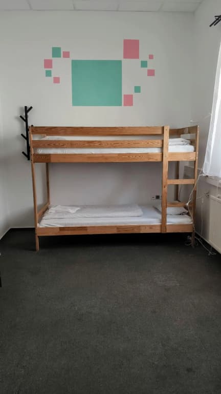 East Side Hostel - photo 6