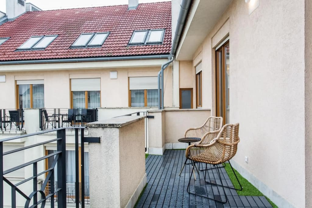 K52 luxury 4BDRM 4BTHRM apartment - photo 14
