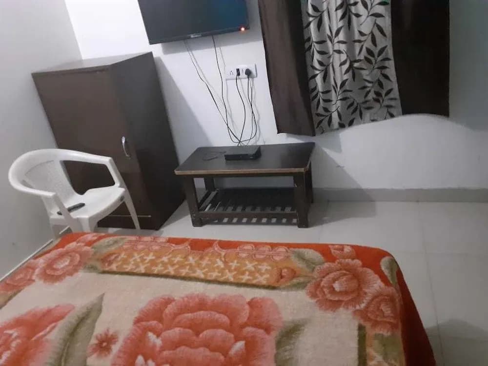 Pooja Palace - photo 3