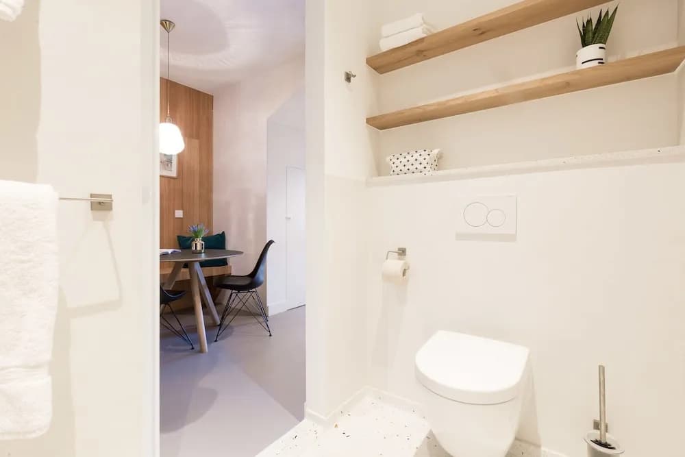 Kith & Kin Boutique Apartments - photo 8