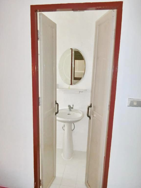 Wanna Marine Hotel - photo 9