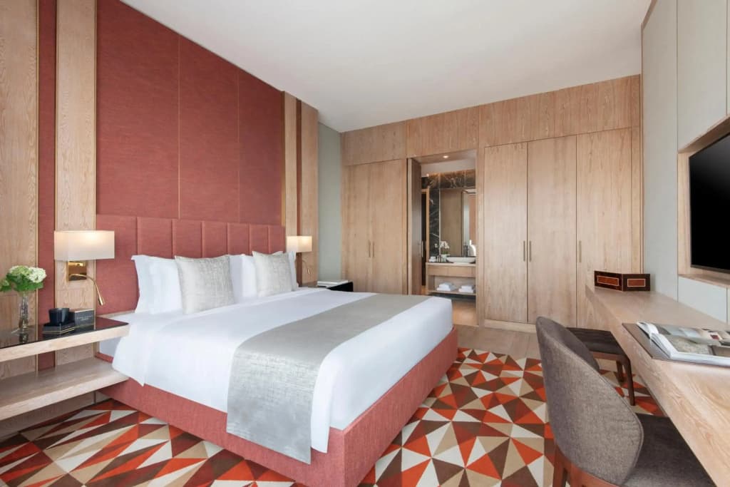 The Bentley Luxury Hotel and Suites - photo 23