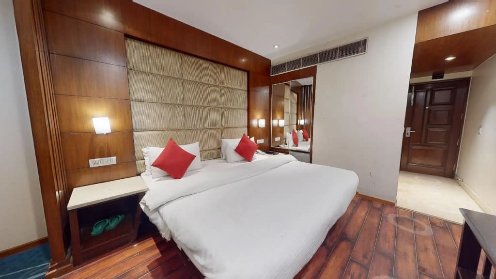 Hotel Aura - Near to New Delhi Railway Station - photo 29