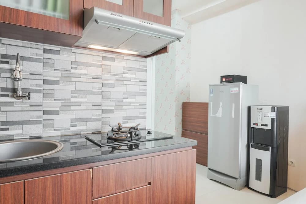 Modern Studio at Green Pramuka City Apartment - photo 19
