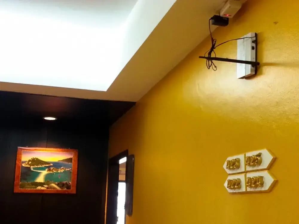 Starbeach Guest House - photo 11