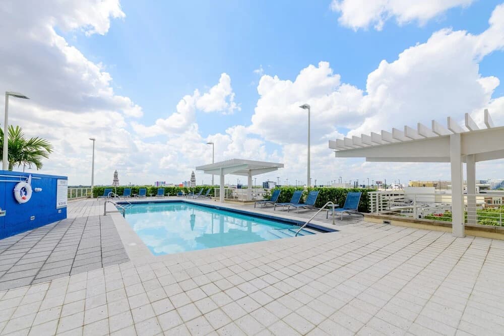Miami World Rental - Midtown 820 - photo 14