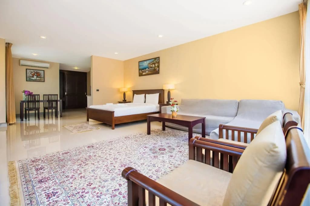 Avanta Condominium - photo 2