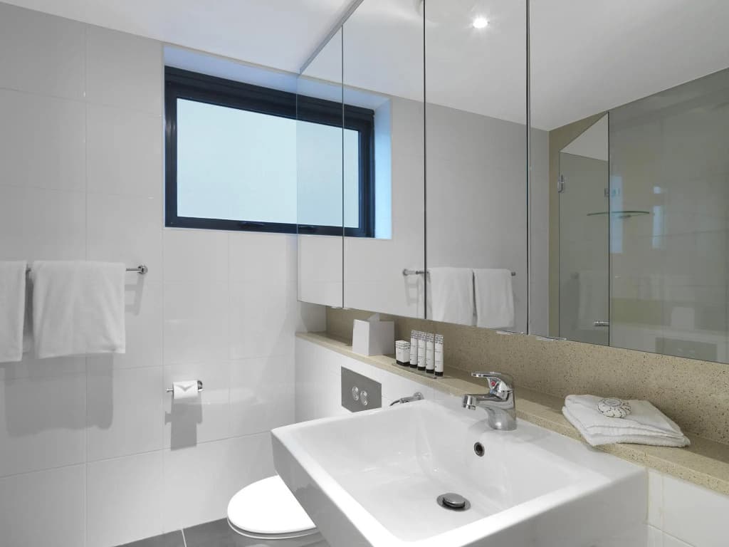 Meriton Suites Pitt Street, Sydney - photo 10
