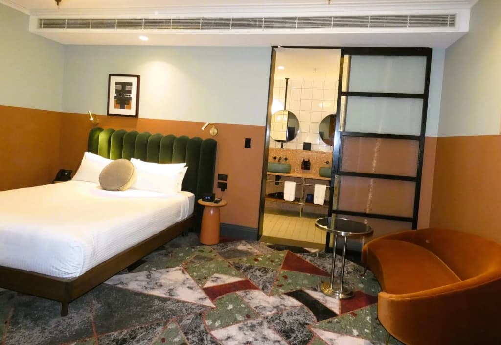 Stay at Hotel Steyne - photo 4