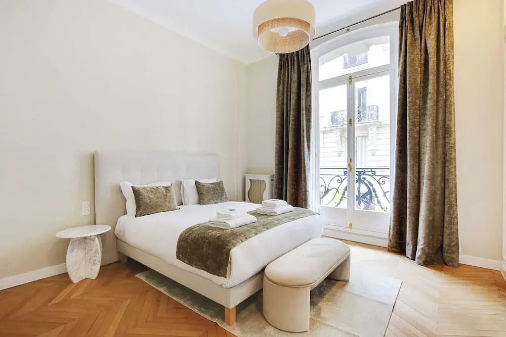Spacious Apartment - 2br/4p - Arc de Triomphe - photo 8
