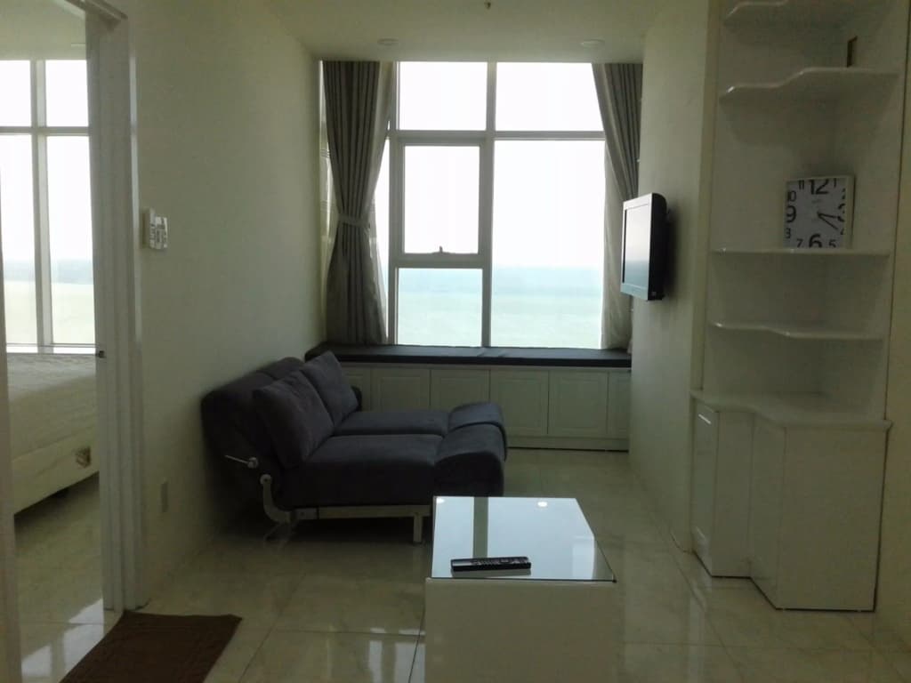 Beach Front Apartment - photo 5
