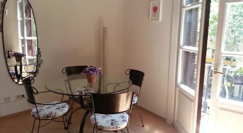 Rambla Boutique Apartment - photo 7