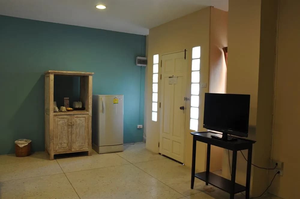 Baan Rajdamnern Huahin - photo 5