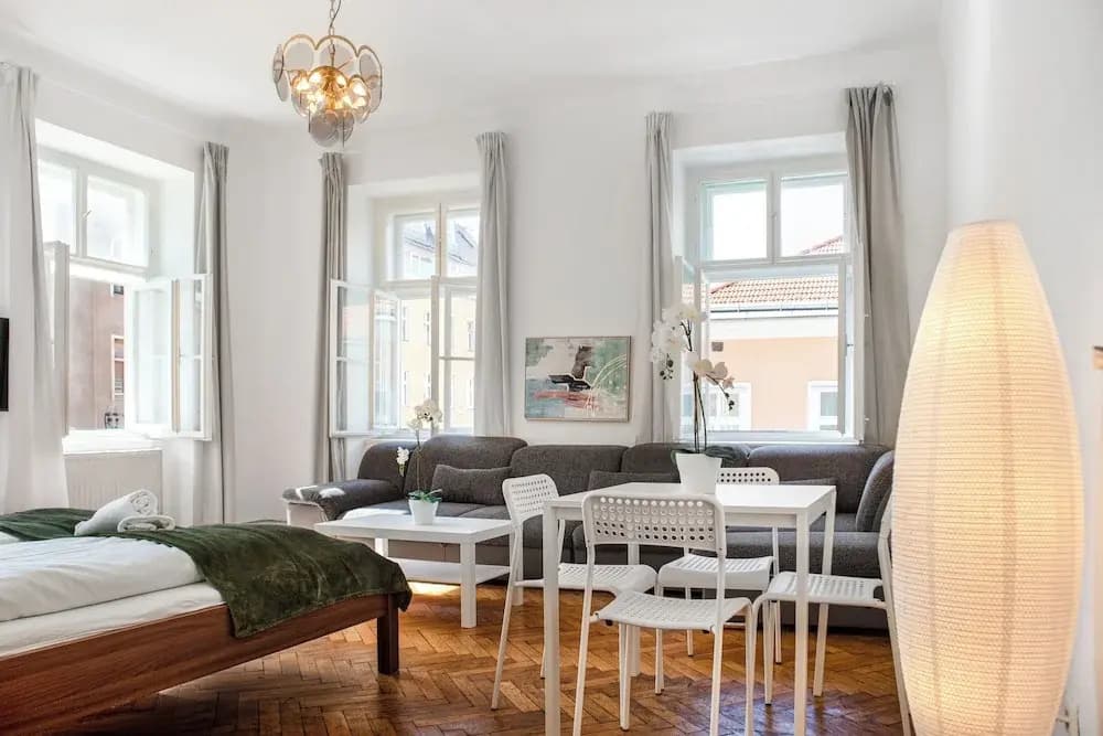 Spacious 2BR Apartment Long Stay Rennweg - photo 17