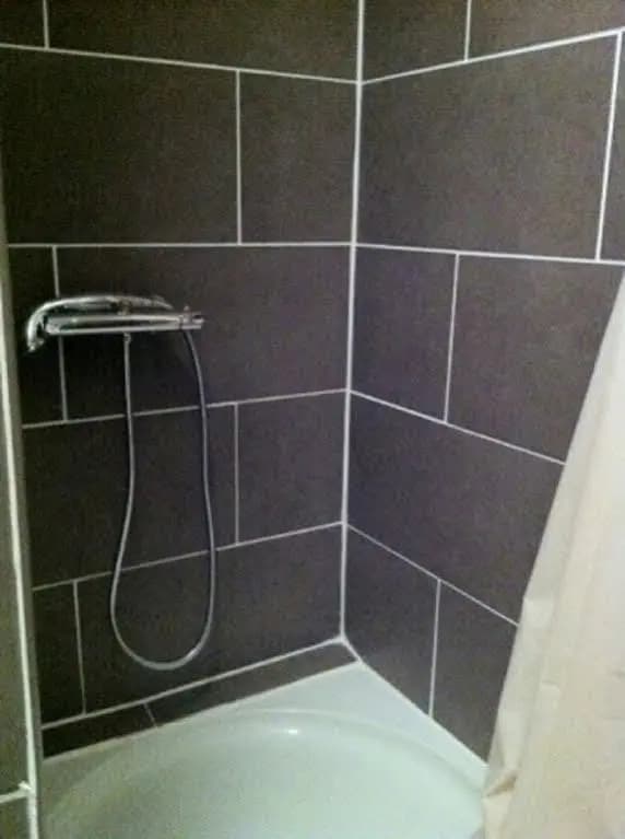 Sacre Coeur Apartment - photo 15