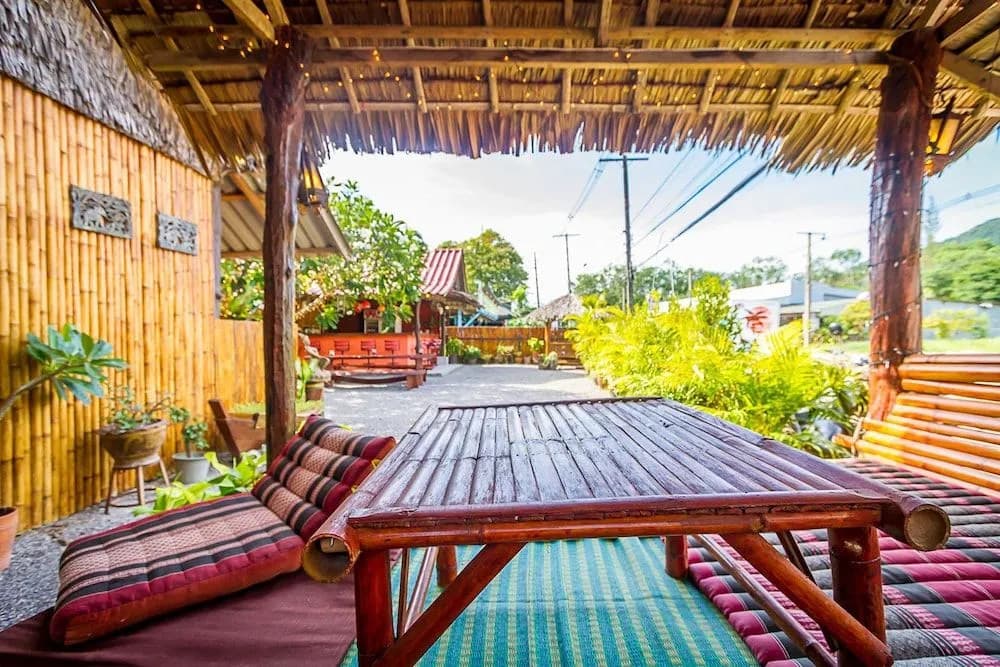 Bubu Lanta Hostel - photo 6