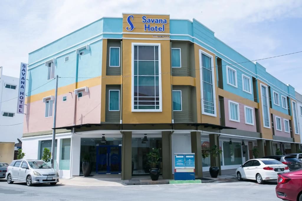 Savana Hotel & Serviced Apartments - photo 3