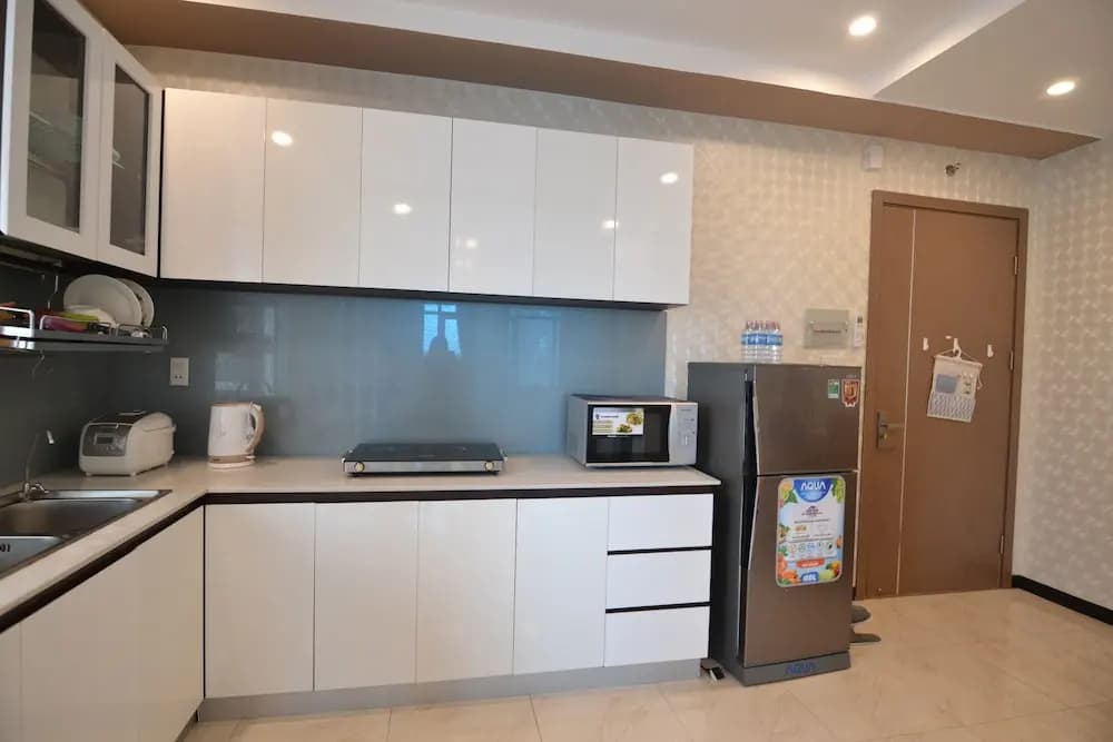 The Crystal Apartment - photo 33