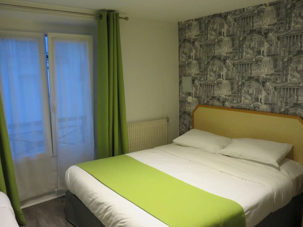 Mary's Hotel République - photo 2