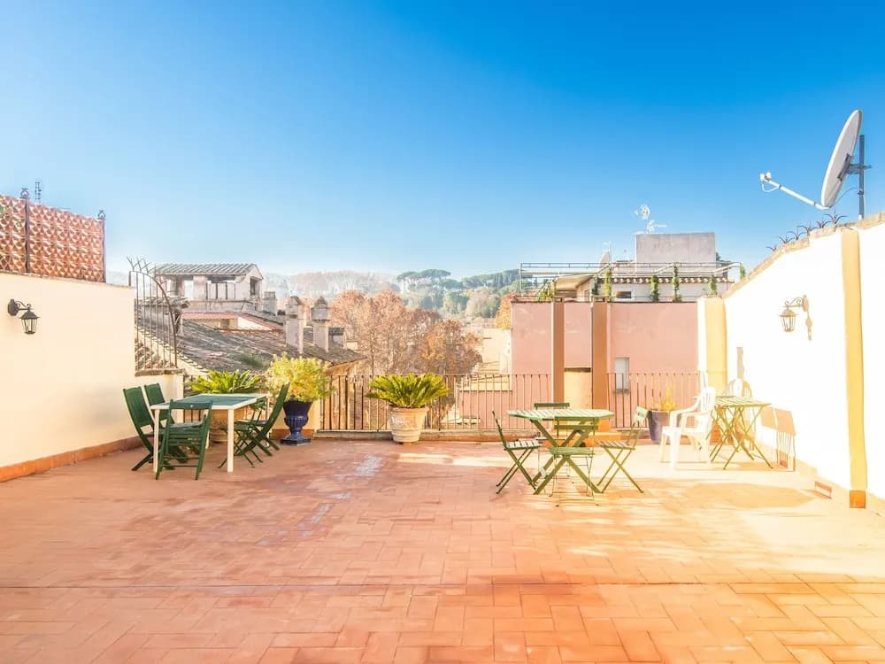 RSH Giulia Enchanting Apartment View - photo 10