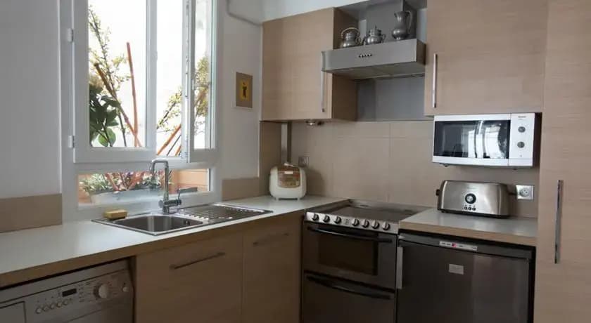 Charming Flat in 7th Near Eiffel Tower - photo 9