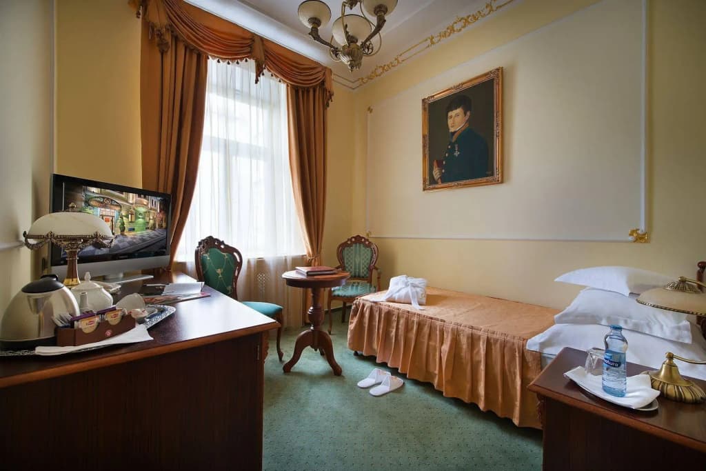 Hotel General Old Town Prague - photo 7