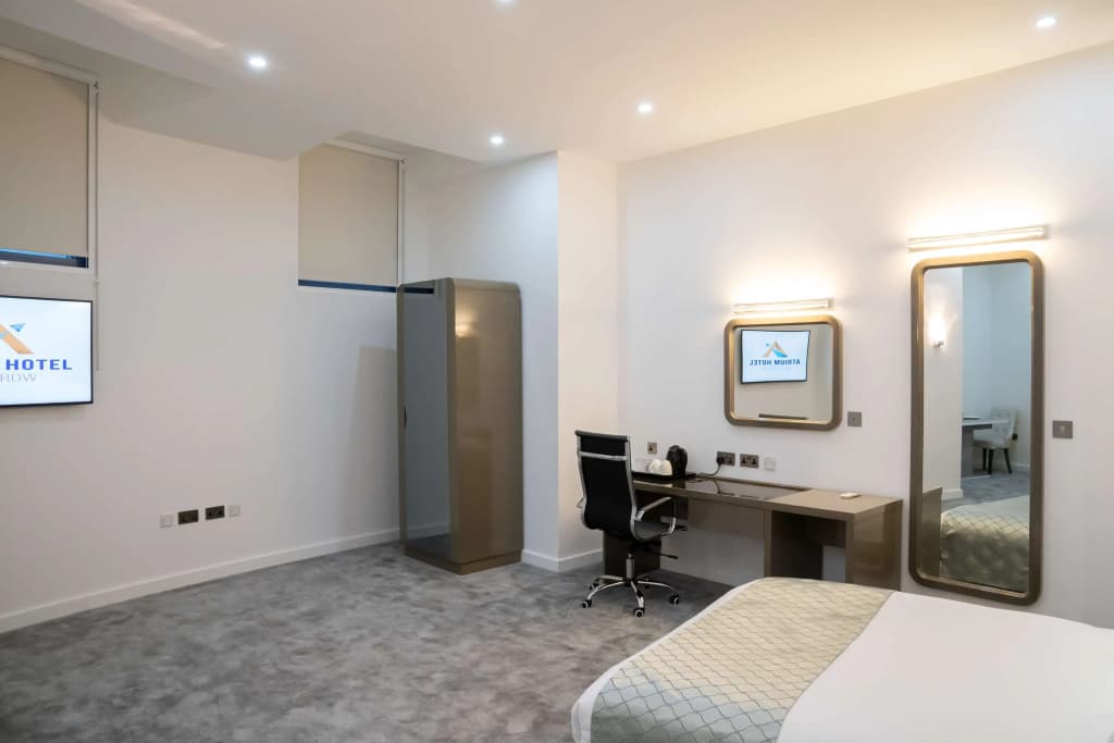 Atrium Hotel Heathrow - photo 13