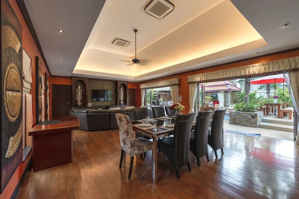 Generous 6BR Balinese Pool Villa Sophia - photo 23