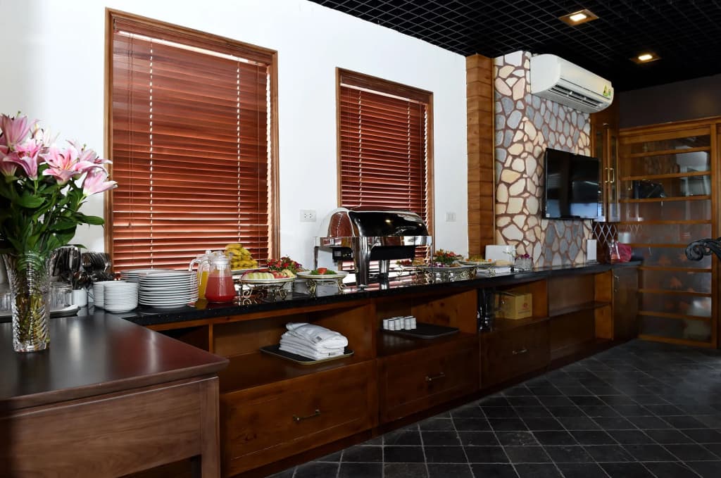 Centre Point Hanoi Hotel - photo 24