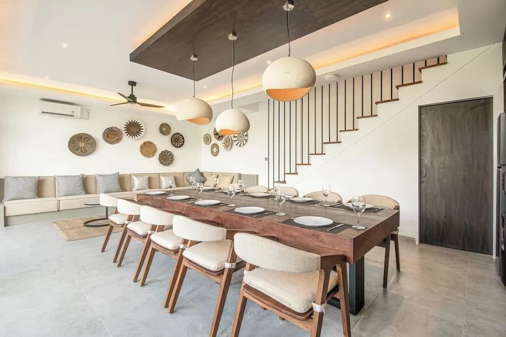 Exquisite 5BR Canggu Villa Steps From the Beach - photo 17