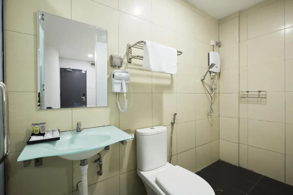 RM Hotel Muar - photo 10
