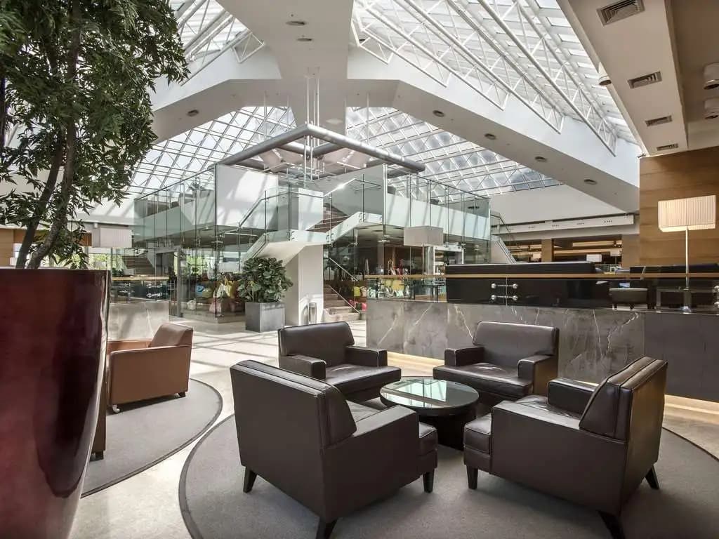 Ergife Palace Hotel - photo 2