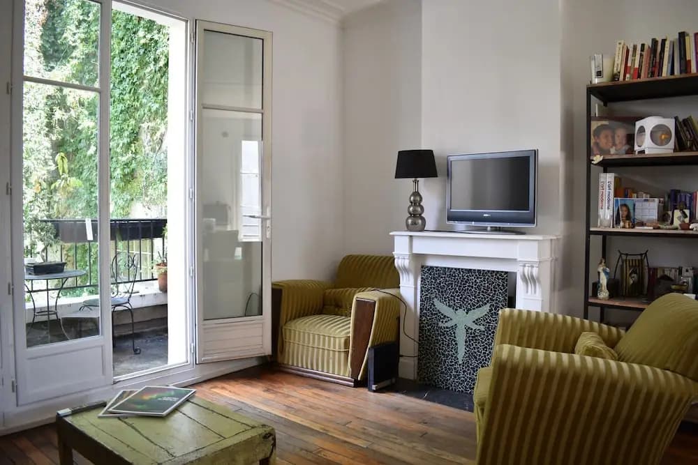 3 Storey Flat With Private Terrace - photo 5