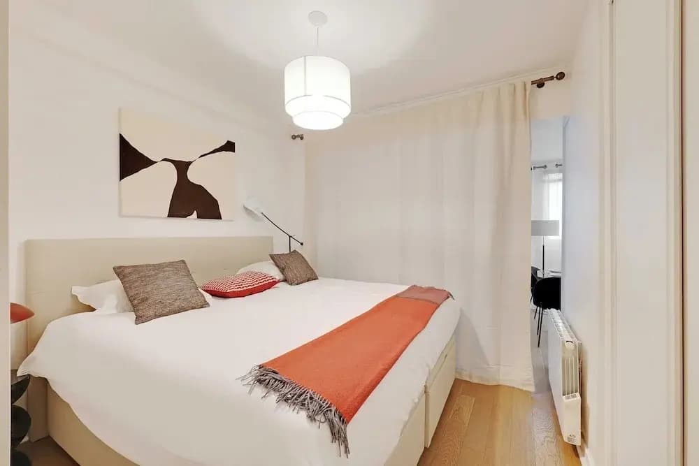Beautiful Apartment 2br/6p - Eiffel Tower - photo 4