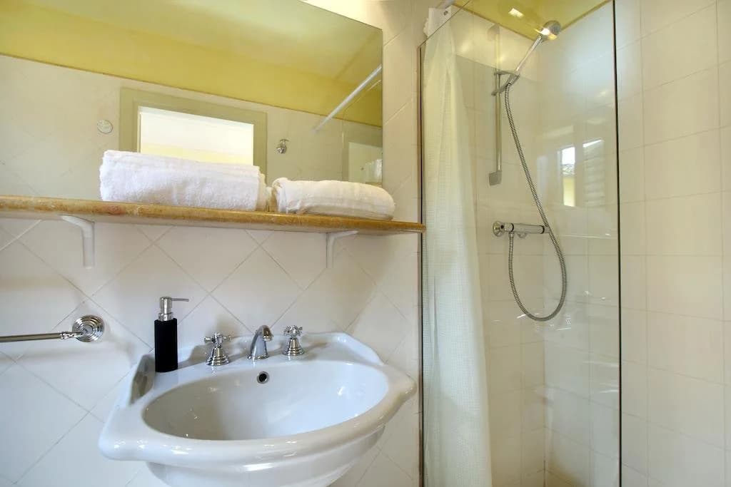 Michelangelo Guest House - photo 15