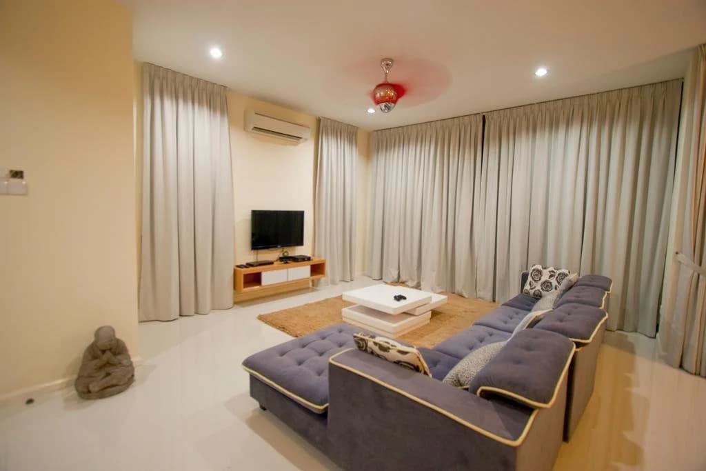 Tropika Ferringhi Villa - photo 3