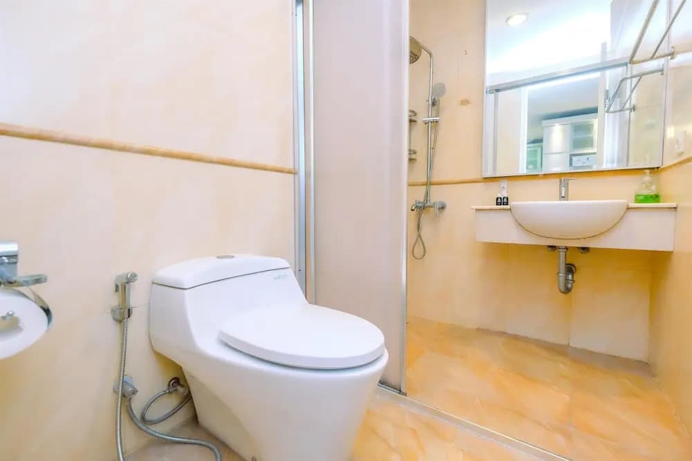 Elegant And Comfort 2Br Apartment At Fx Residence - photo 9