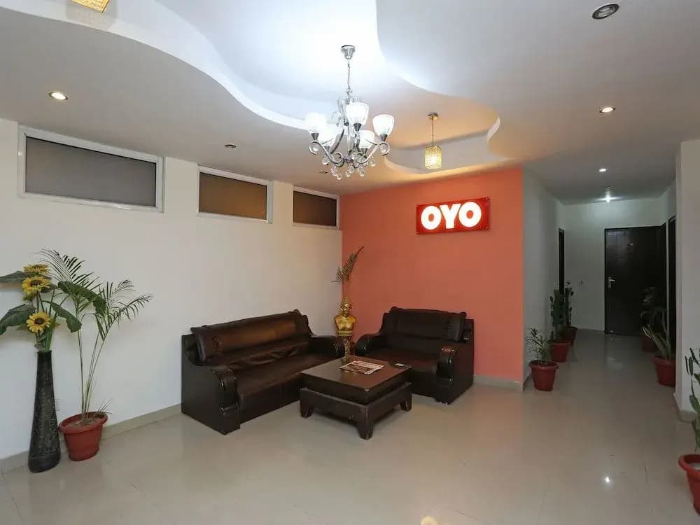OYO 14346 Kehar Palace - photo 2