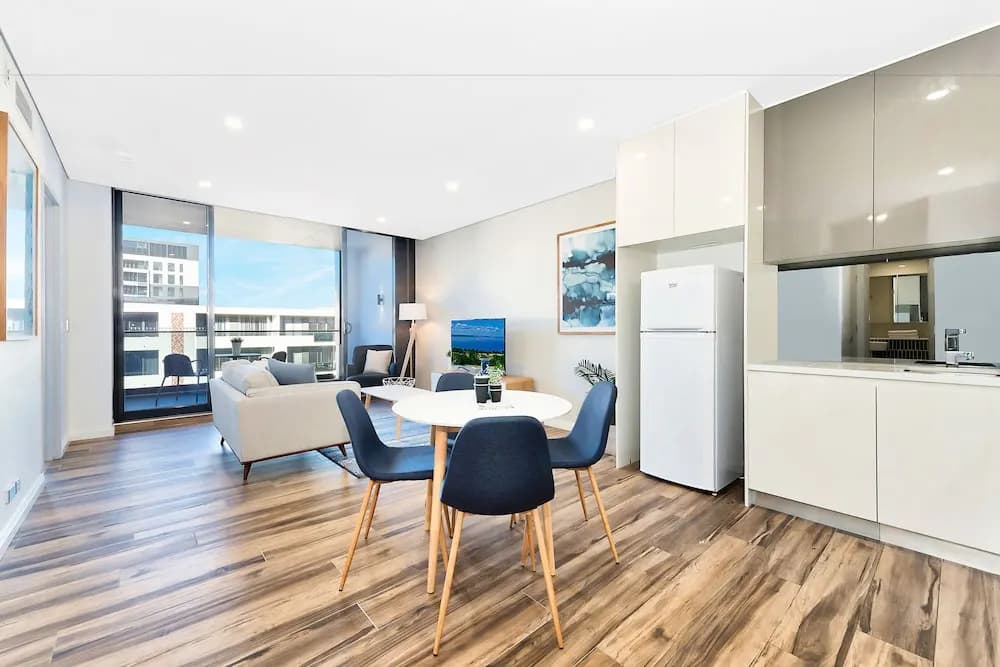 2 Bedrooms with Great Cleanliness and Comfort - photo 5