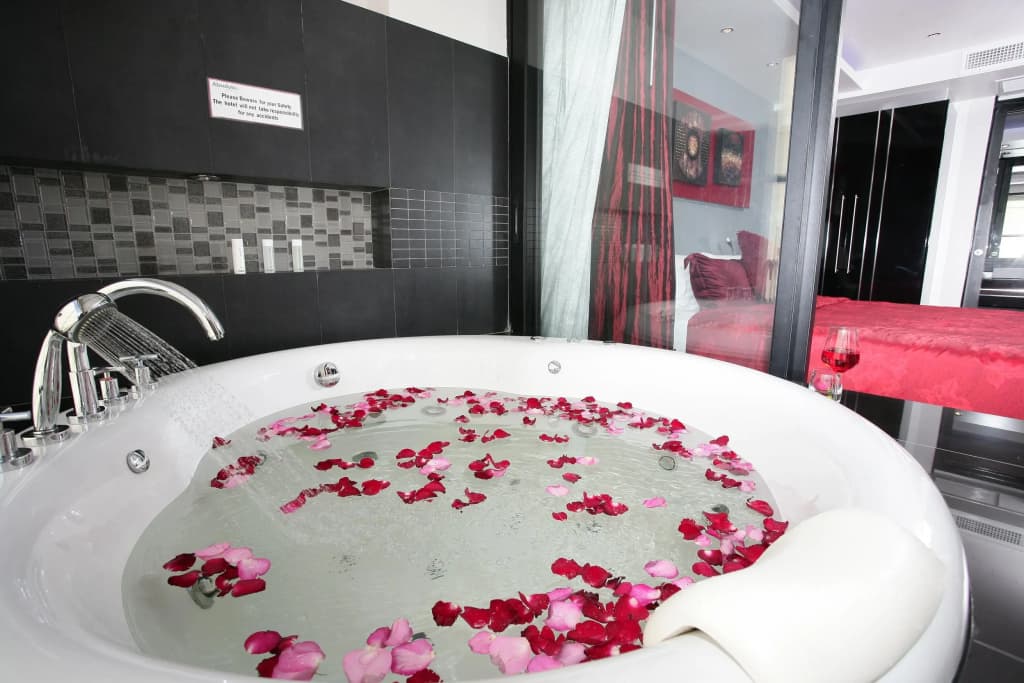 Absolute Bangla Suites - photo 18