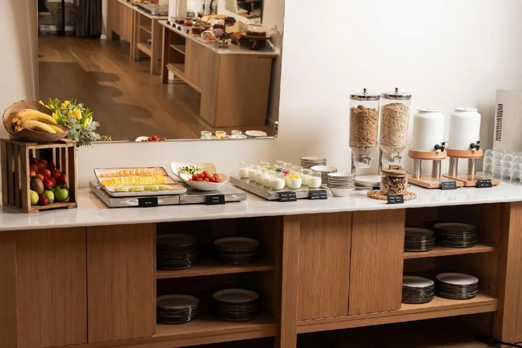 Hotel Regina Barcelona - photo 35