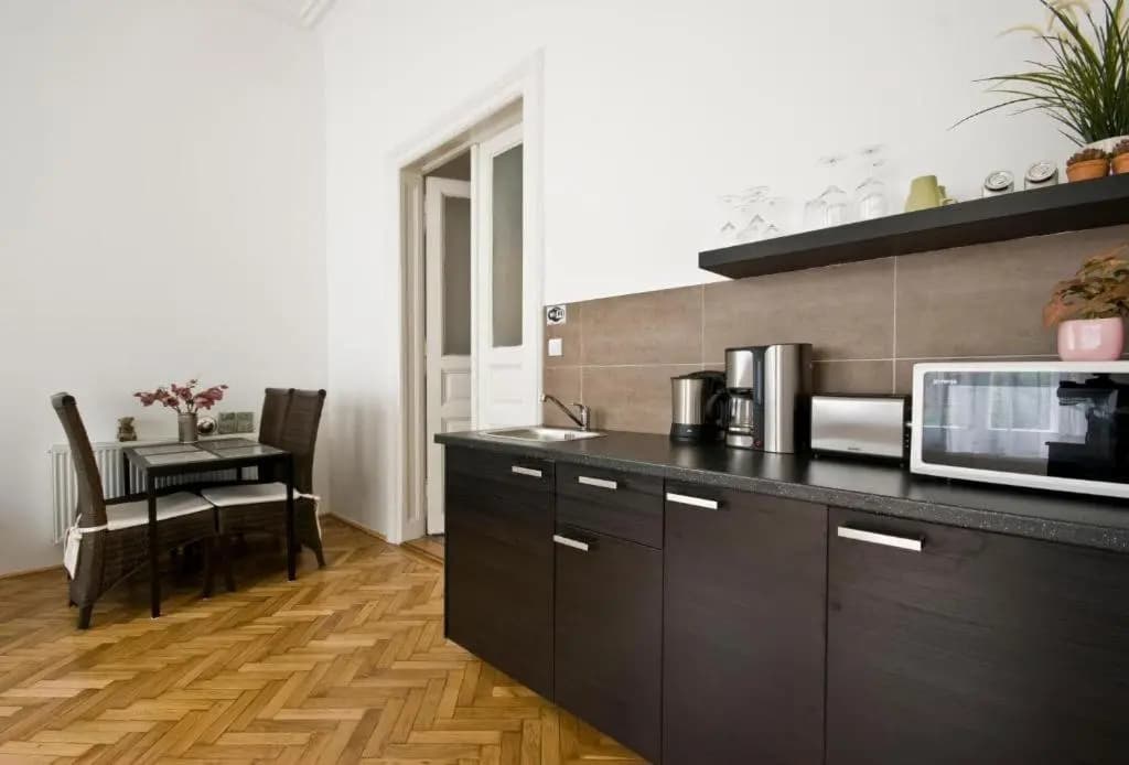Balcony Apartment - photo 11