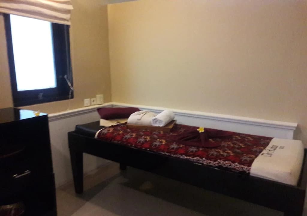 The Radiant Hotel - photo 5